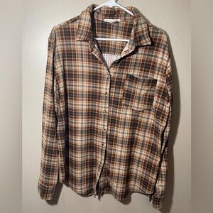 Birch and stone large lightweight brown neutral flannel button down women pocket